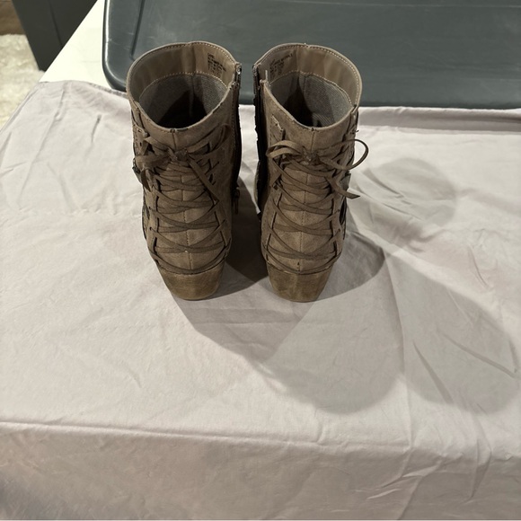 Jellypop Taupe Ankle Booties - Picture 3 of 9